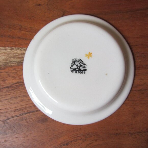 W.H. Goss crested heraldry china vintage Lydford plate (GC053 Grace) - Picture 4 of 5